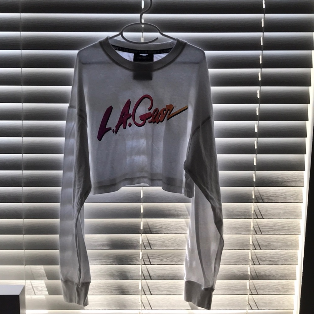 long sleeve shirt, (LA GEAR). (FITS SMALL TOO)